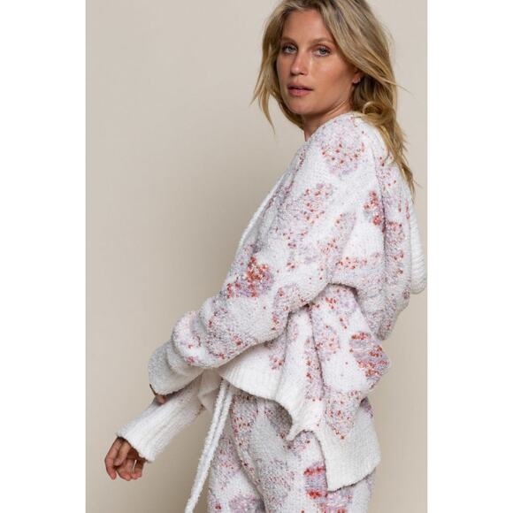 POL Soft White Lounge Heart Print Pattern Cozy Hoodie EUC Size Large - Picture 1 of 6